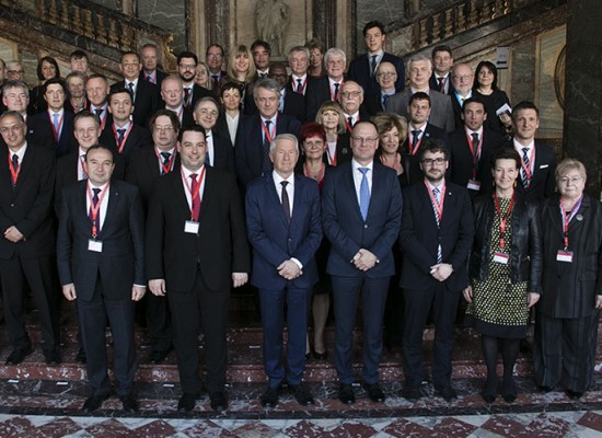 Sia Europe 400px