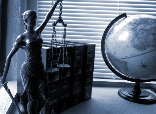 rsz 1lady justice 2388500 960 720
